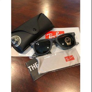 New Authentic Ray Ban Wayfarer RB2140